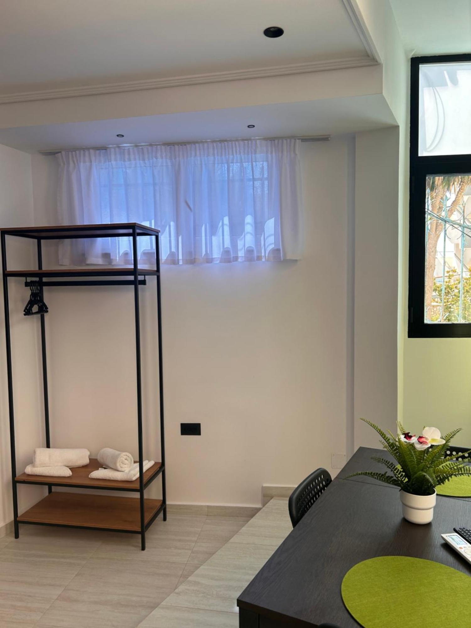 Crown Apartment Sarandë Eksteriør bilde