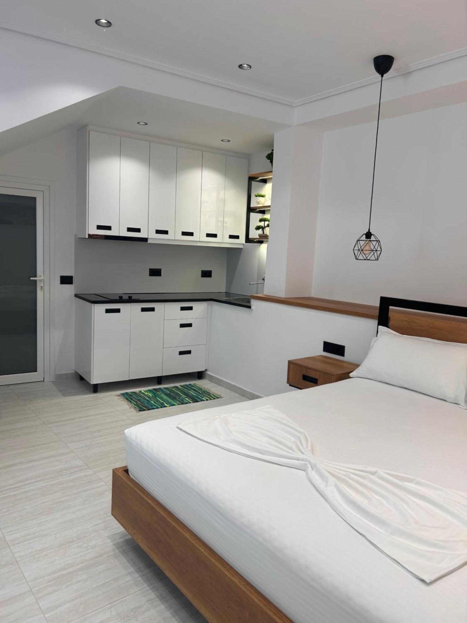 Crown Apartment Sarandë Eksteriør bilde