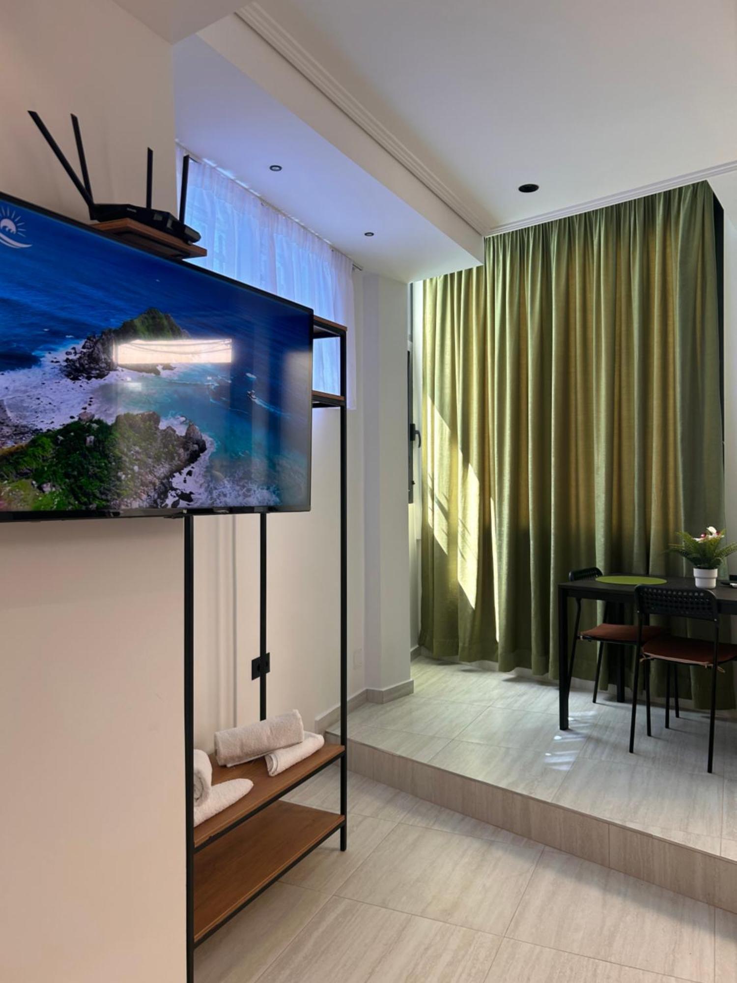 Crown Apartment Sarandë Eksteriør bilde